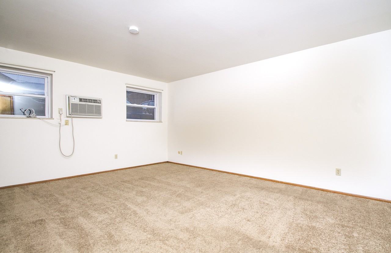 72 Hamilton Park #B03 - Photo 2 of 8