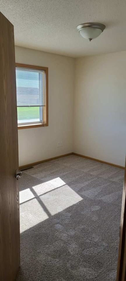 4262 Estate Dr S #1 - Photo 6 of 13