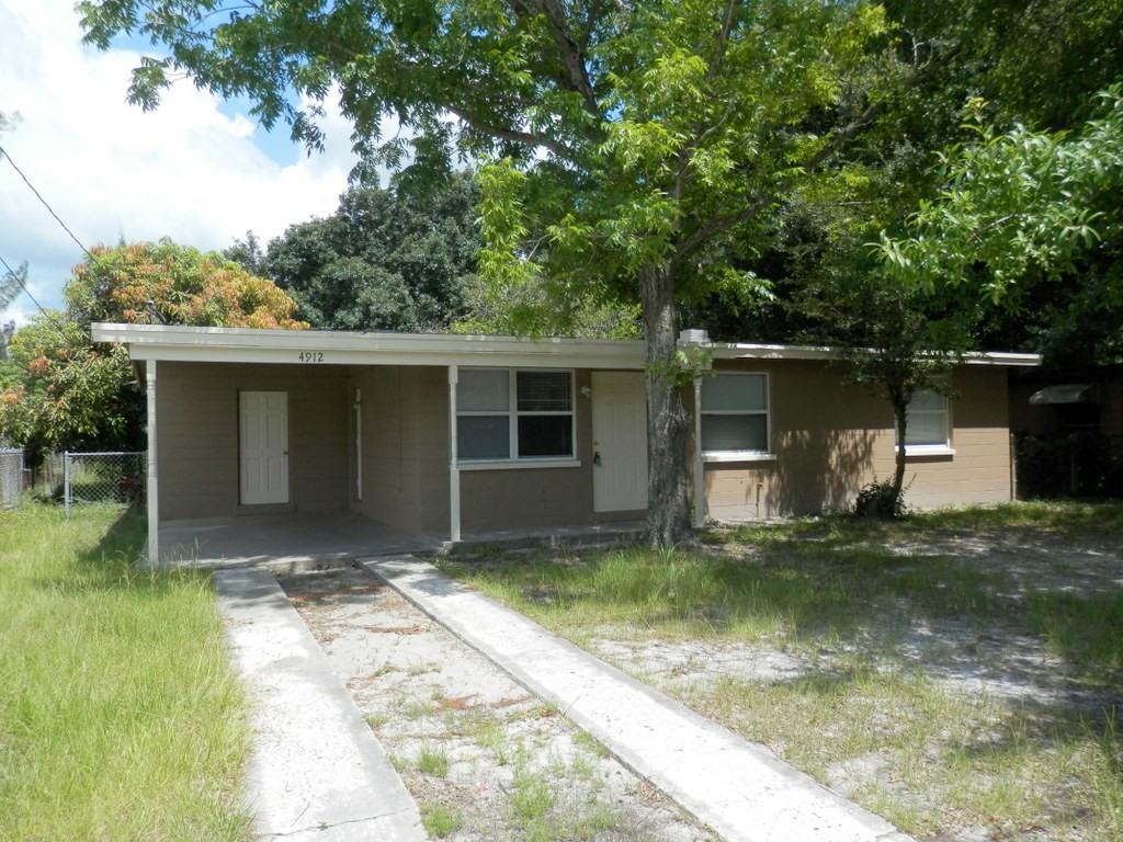 4912 S 81st St - Photo 2 of 11