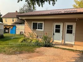 featured image of Anaconda St #1