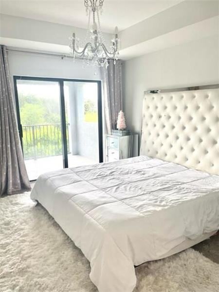 455 Nw 33rd Ln - Photo 3 of 24