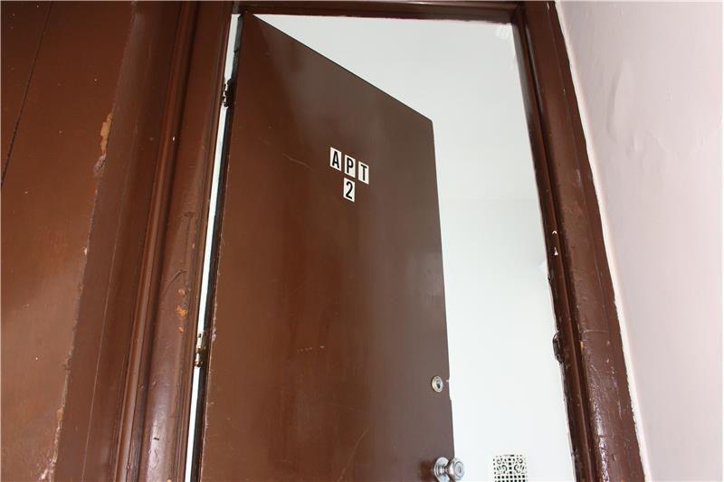 1327 Euclid Ave #2 - Photo 3 of 9