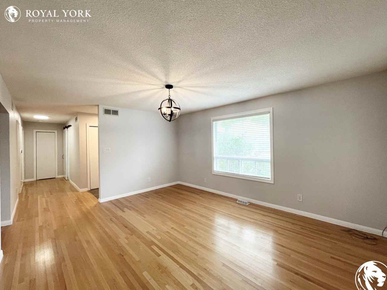 227 Walker St #1 - Photo 3 of 31