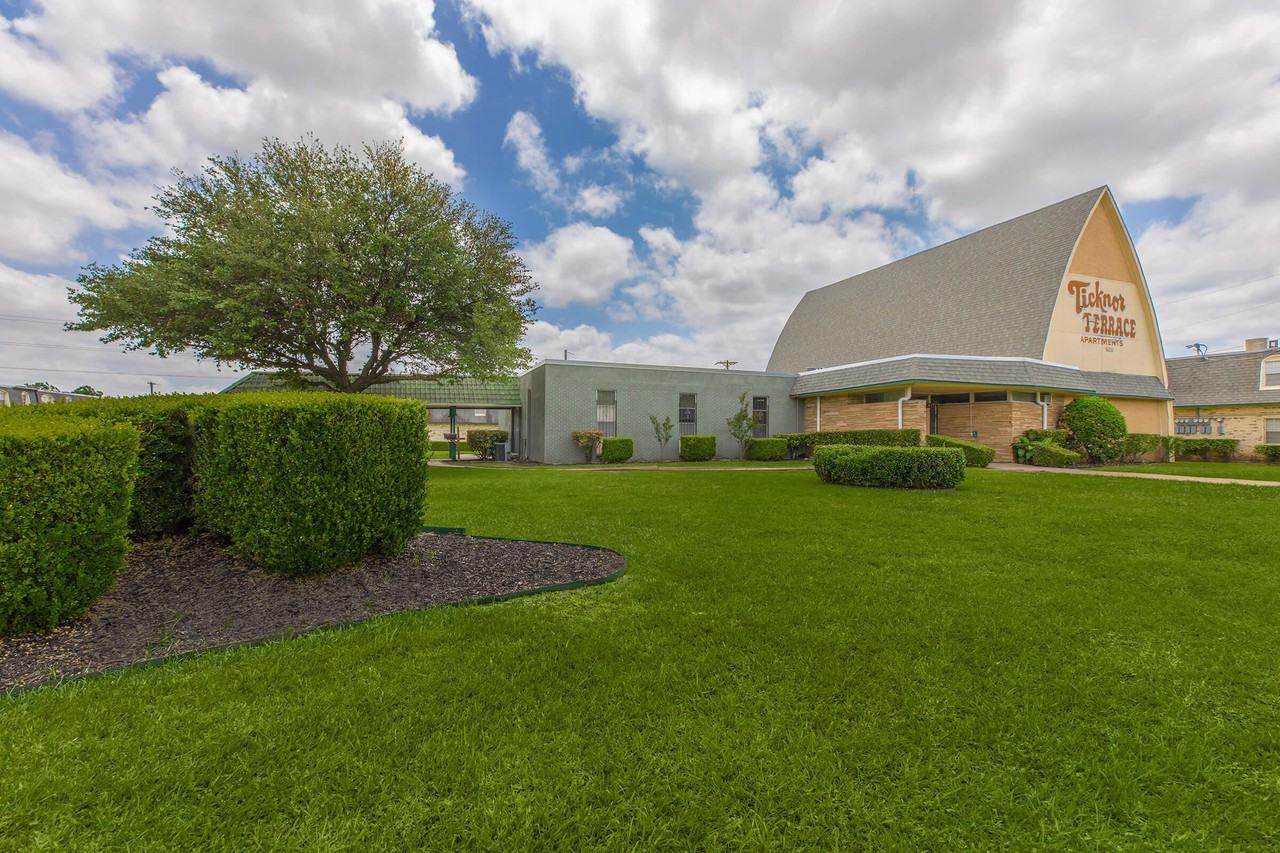 Ticknor Terrace - Photo 7 of 52