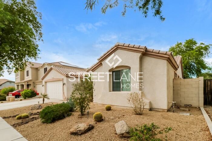 13662 W Evans Dr - Photo 2 of 15