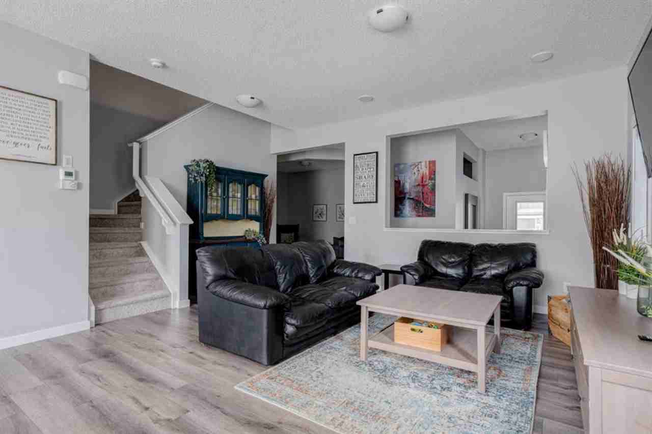 Beautiful 6 Bedroom Home in the New Community of Sage Hill - Photo 3 of 48