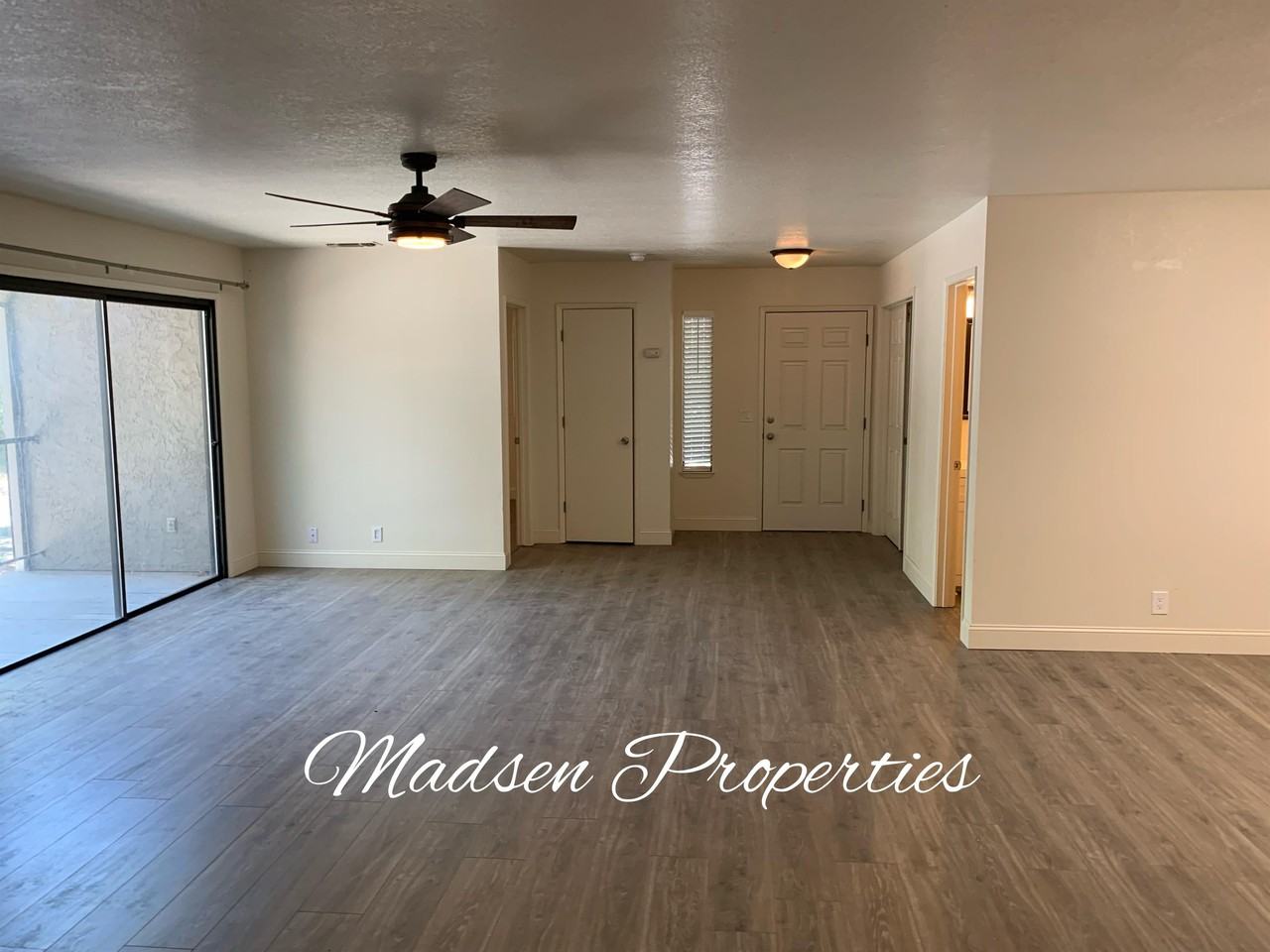 1340 W 4th St #4 - Photo 6 of 23