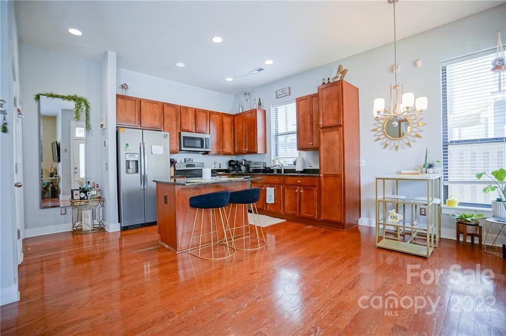 3427 Steel Yard Ct - Photo 7 of 22