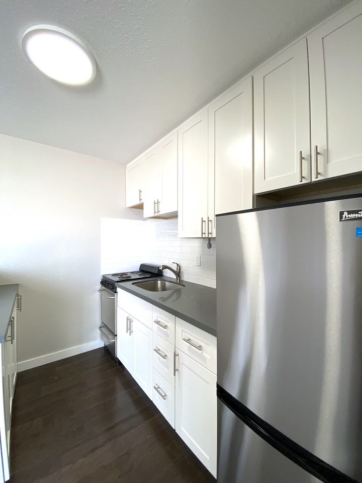 655 Kansas St #603 - Photo 2 of 13