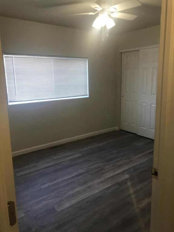 1223 Taft Ave - Photo 2 of 9