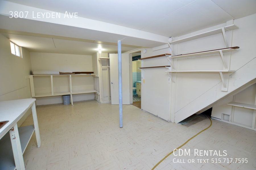 3807 Leyden Ave - Photo 3 of 22