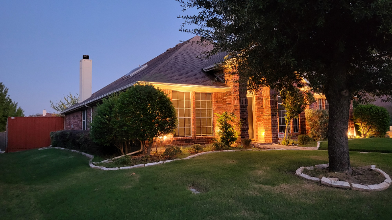 2820 Golden Meadow Ave - Photo 2 of 15