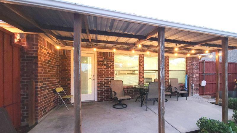 2820 Golden Meadow Ave - Photo 3 of 11