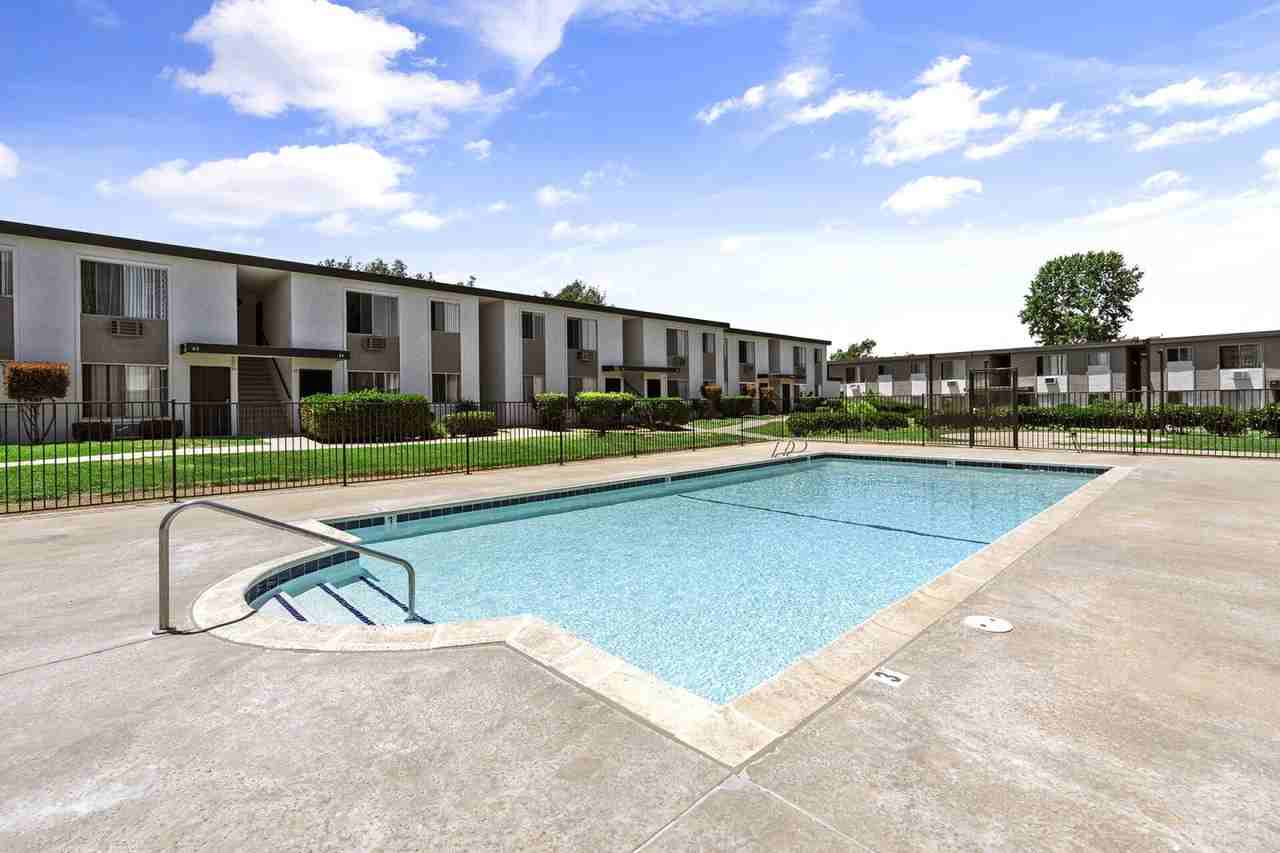 Cedar Glen and South Anza - Photo 3 of 36