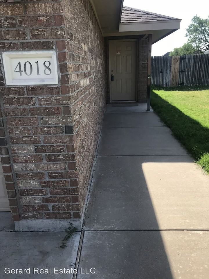 4018 Carrera Ln - Photo 2 of 23