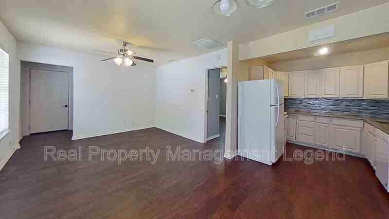 102 Ramsey St #B - Photo 4 of 19