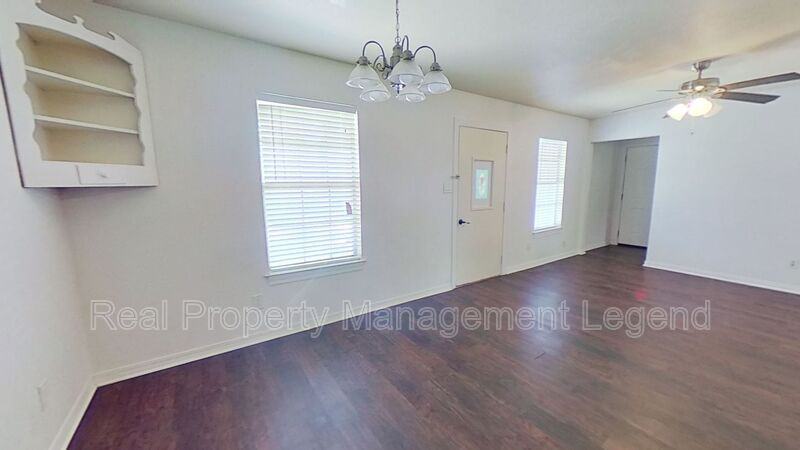 102 Ramsey St #B - Photo 7 of 19