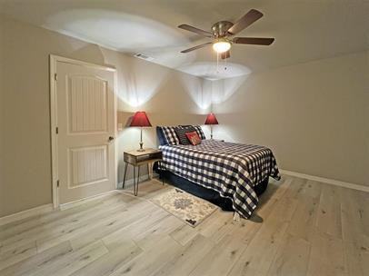 591 E. Boswell St. - Photo 3 of 8