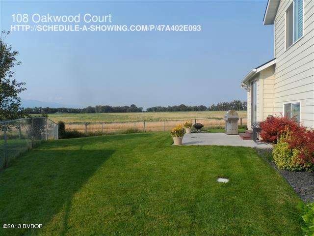 108 Oakwood Ct - Photo 3 of 25