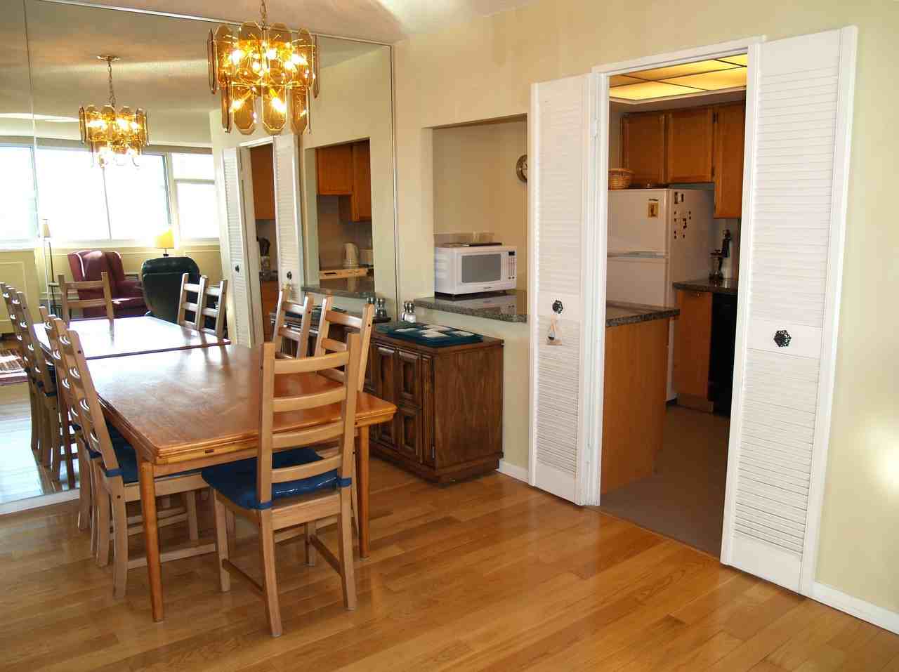 500 Laurier Avenue West - Photo 3 of 13