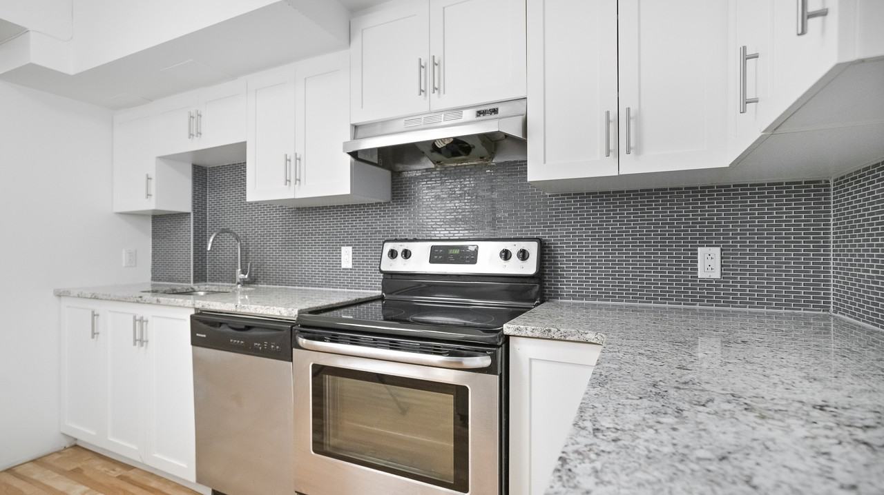 The Westmount - Douek.ca - Photo 2 of 24