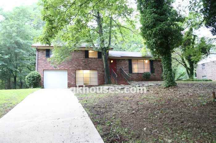 1912 Cottonwood Ave - Photo 3 of 41