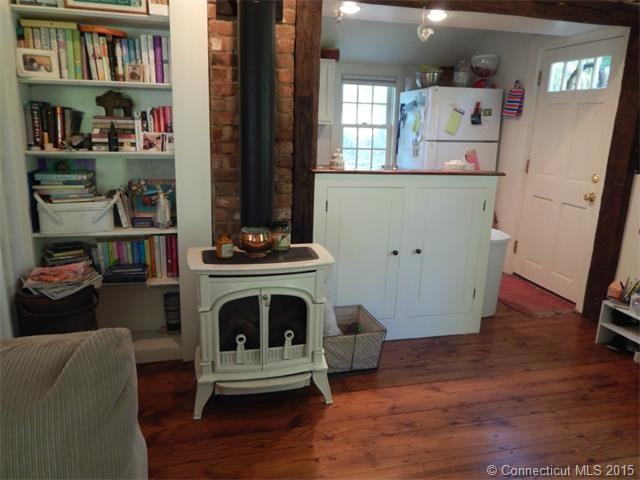 77 Sterling City Rd - Photo 3 of 10