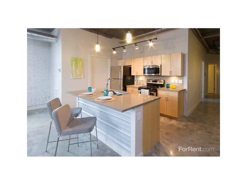 The Fairmont Apartments - Photo 3 of 6