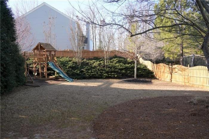 151 Towey Trl - Photo 3 of 27