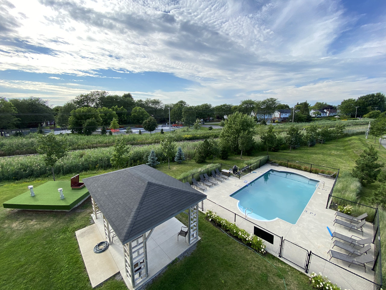 DIX30 - Photo 3 of 16