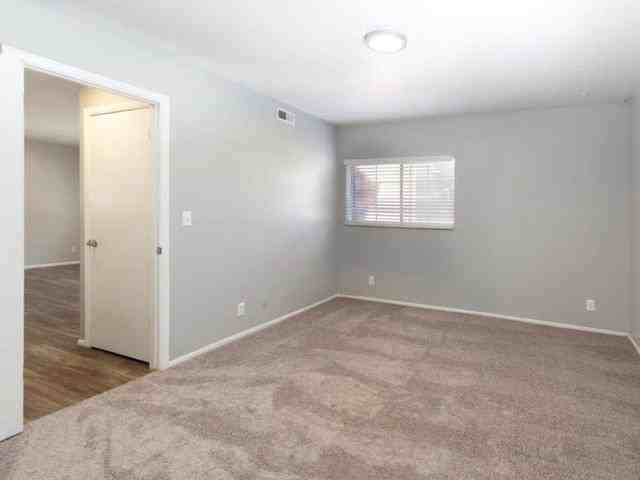 2030 S Main St - Photo 2 of 22