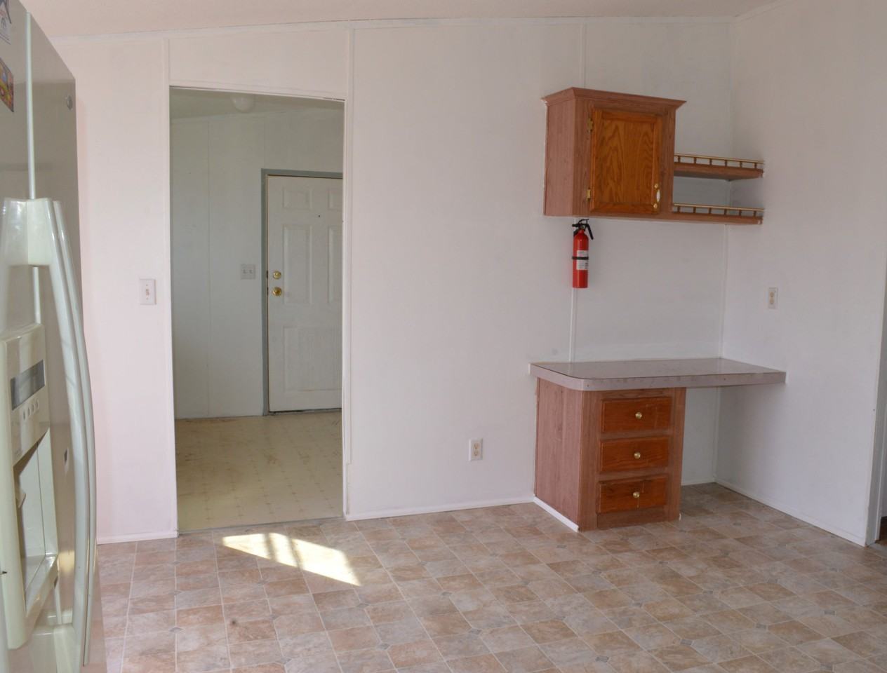 101 2nd St #1 - Photo 4 of 15