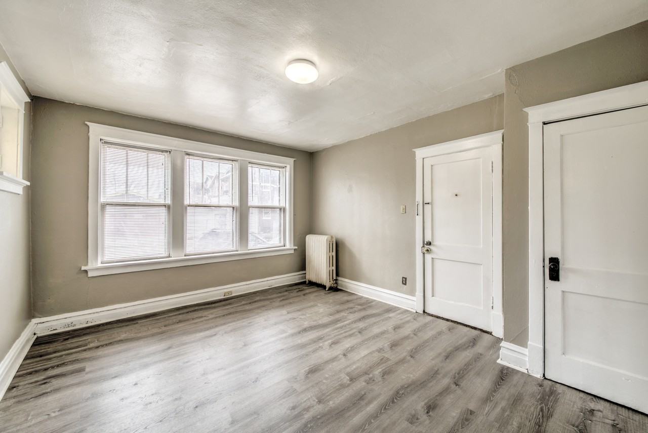 4056 S Grand Blvd Apt 2s #2S - Photo 2 of 28