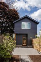 featured image of 6537 Ne 6th Ave #B