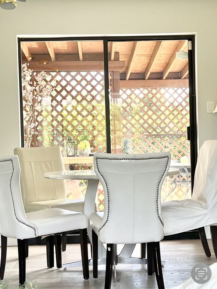 27506 31A Avenue - Photo 3 of 9