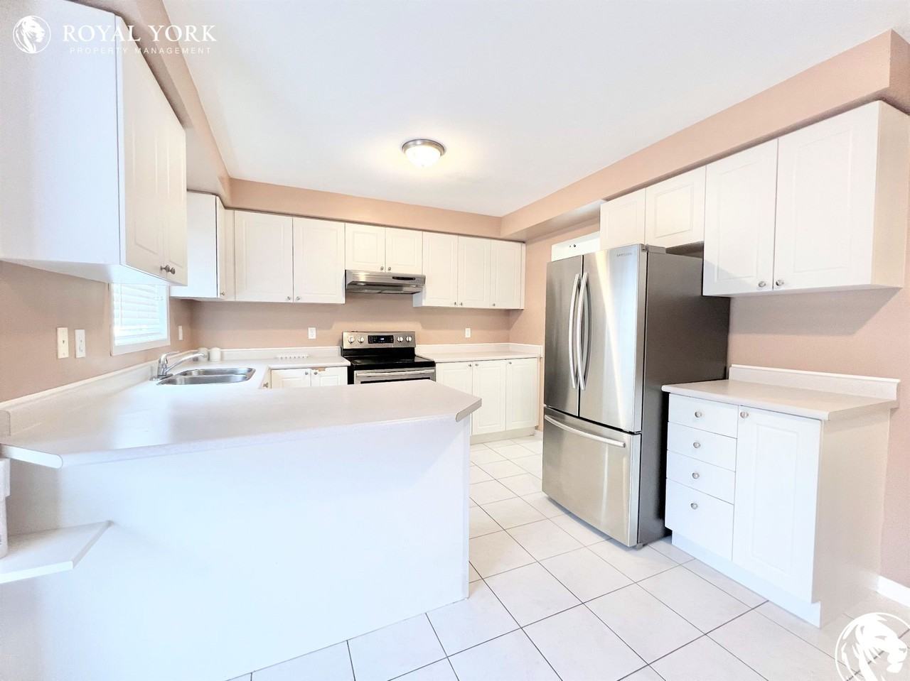 13 Perfitt Cres #1 - Photo 3 of 50