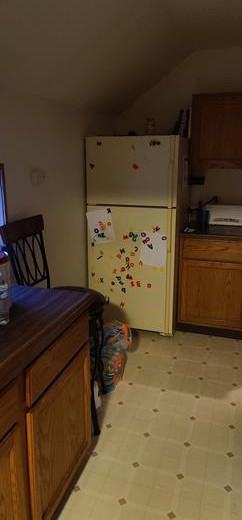 525 Chestnut St #2 - Photo 4 of 6