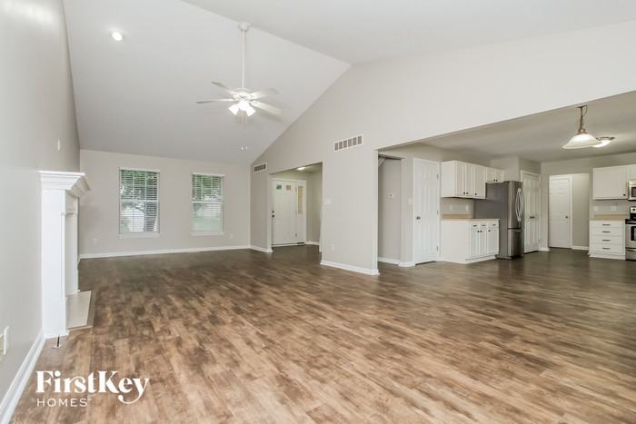 4949 Jessica Suzanne Dr - Photo 3 of 15