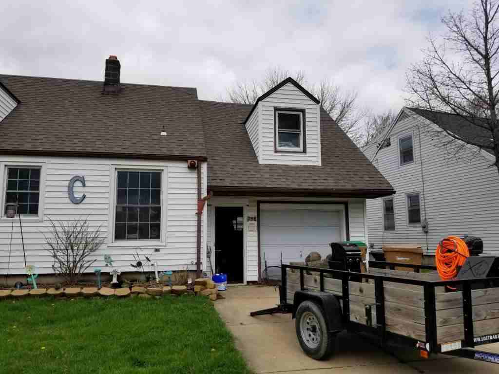 758 S Huth Rd - Photo 3 of 32