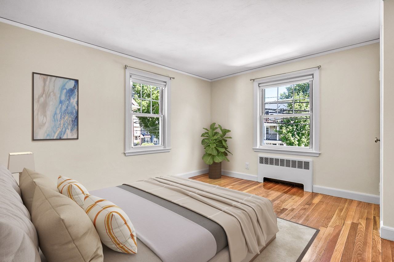 126 Warren St #2 - Photo 3 of 32