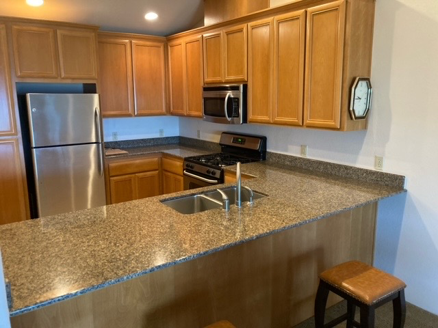 29182 Kerber Dr - Photo 2 of 11