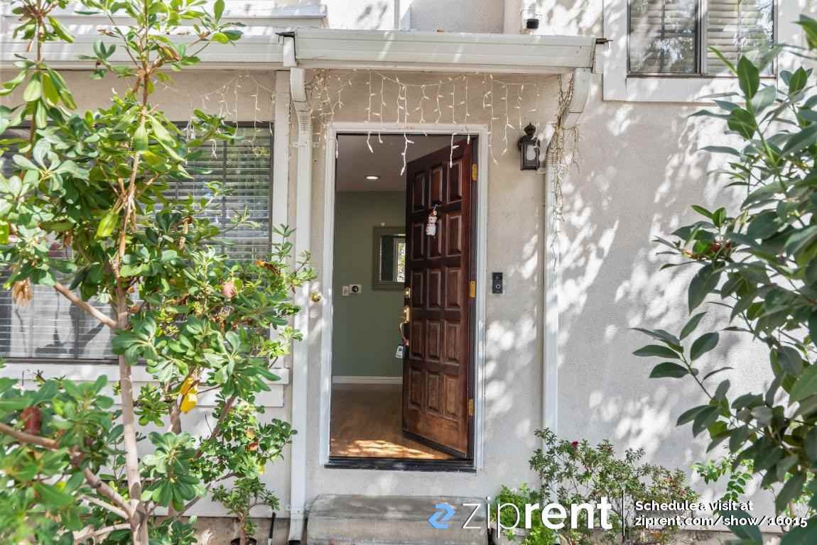 10652 N Blaney Ave - Photo 2 of 22