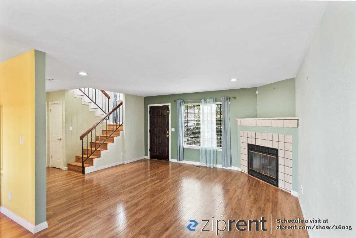 10652 N Blaney Ave - Photo 3 of 22