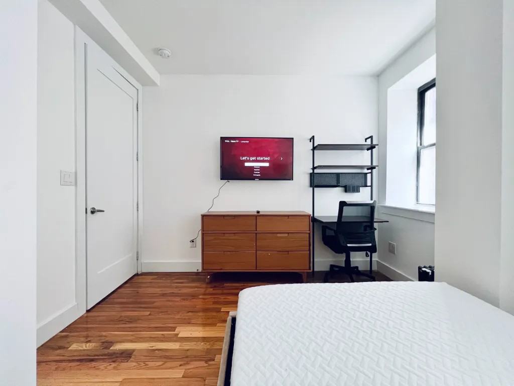 10th 10th Avenue 343 - Photo 2 of 10