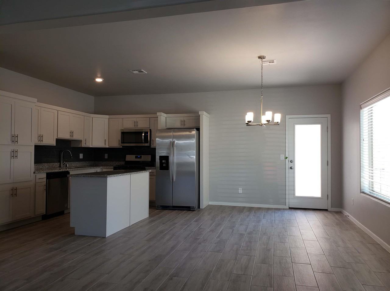 3956 Santa Sophia Rd #1 - Photo 7 of 15