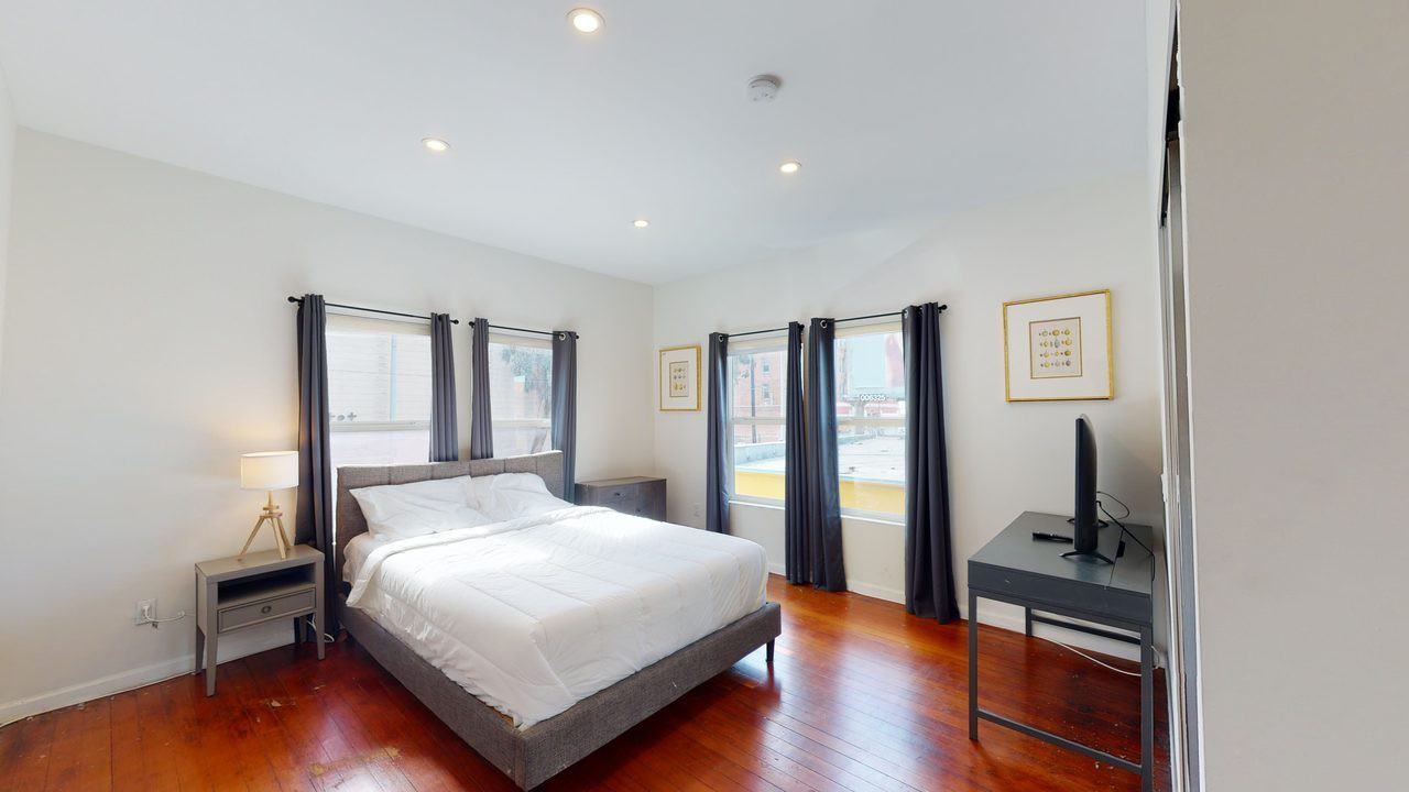 731 S Rampart Blvd #I