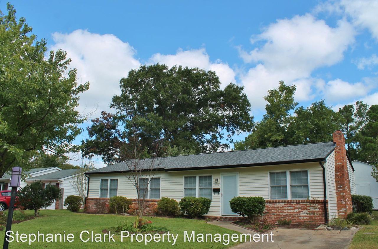 3736 Silina Dr - Photo 2 of 26