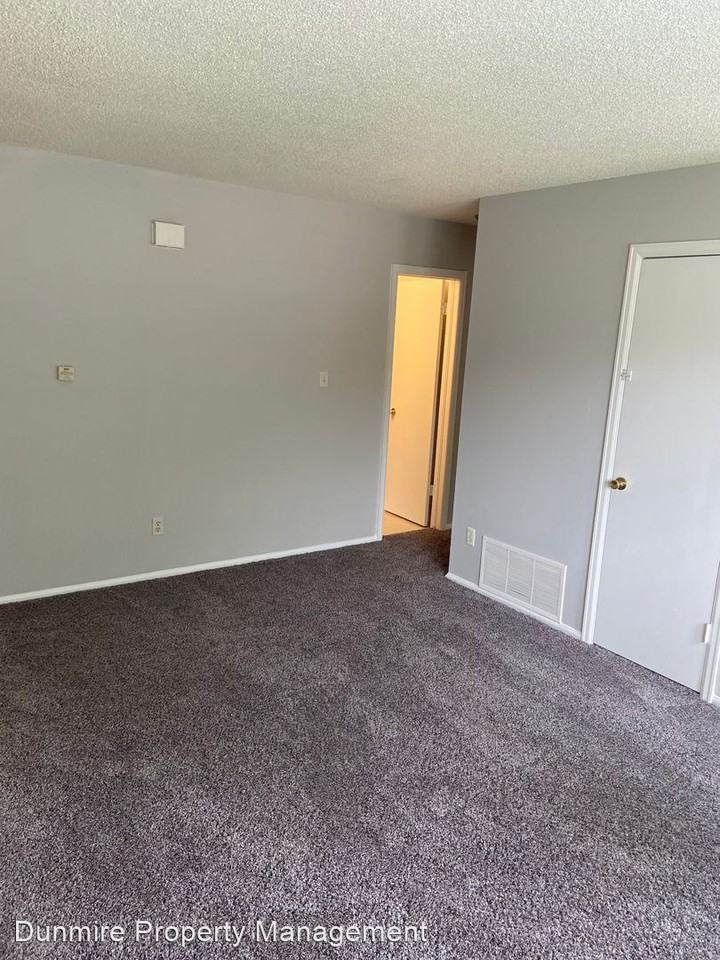 311 S. Murray Blvd. - Photo 3 of 4