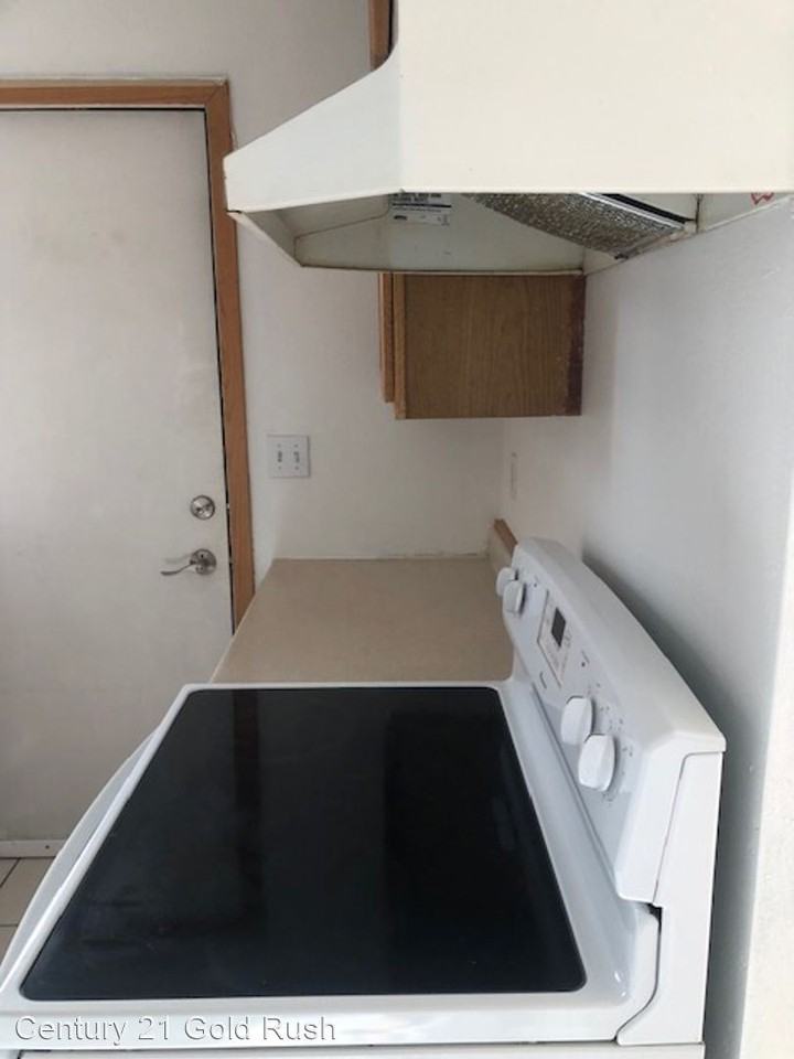 Kennicott Avenue - Photo 3 of 12