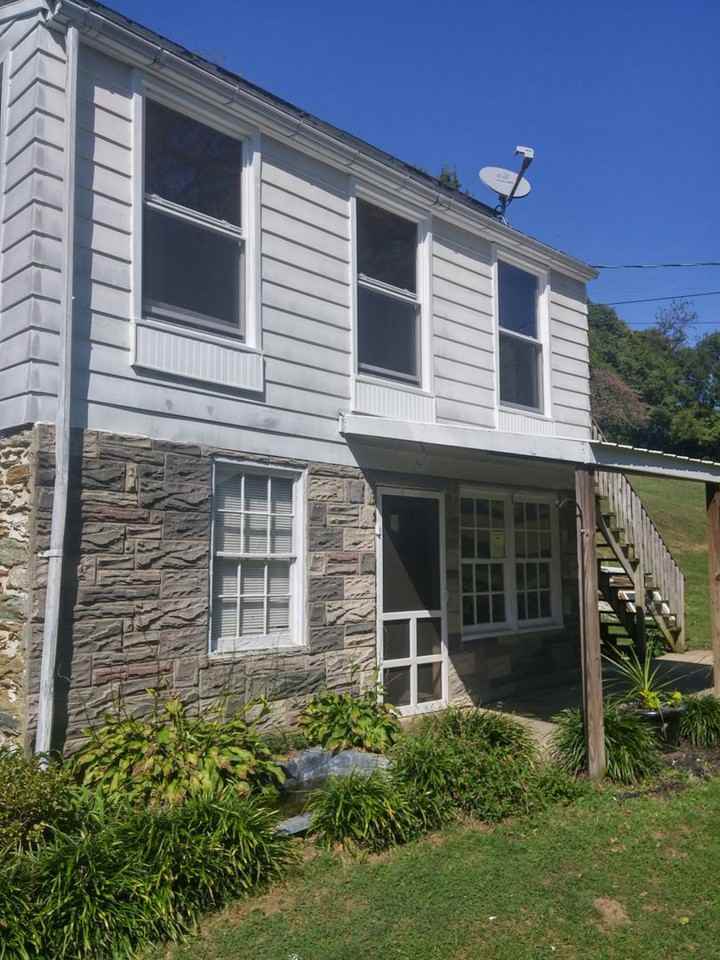 425 Green Valley Rd - Photo 3 of 14